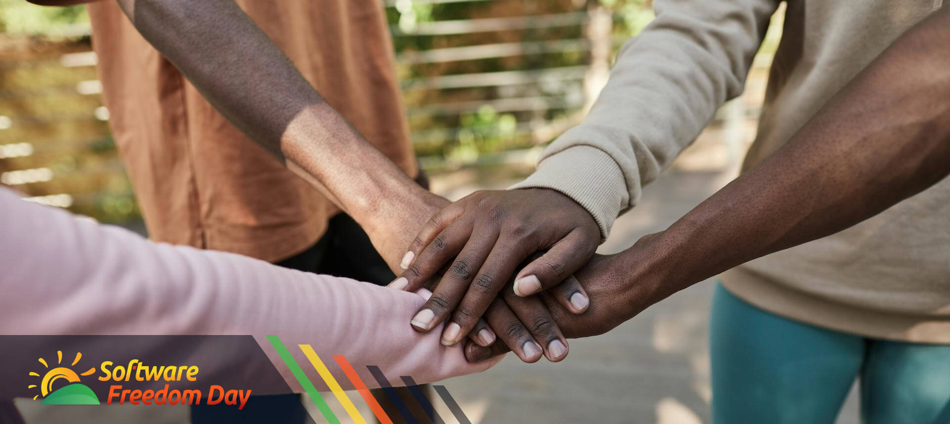 Image cc0 by Edmond Dantès on Pexels - hands together as a team