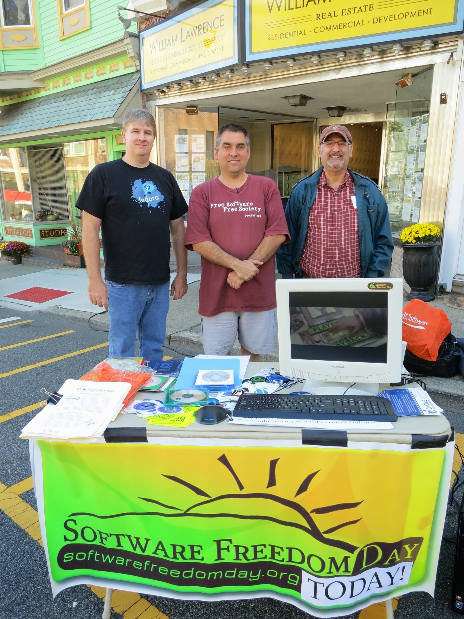 SFD banner with people in the background.  SFD 2013 NJ